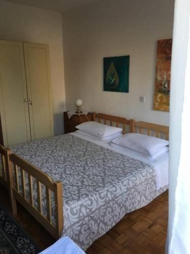 Hostel-Sezanalokev B&B エクステリア 写真